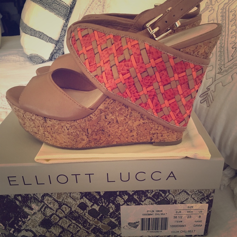 Elliot Lucca Gianna Wedge